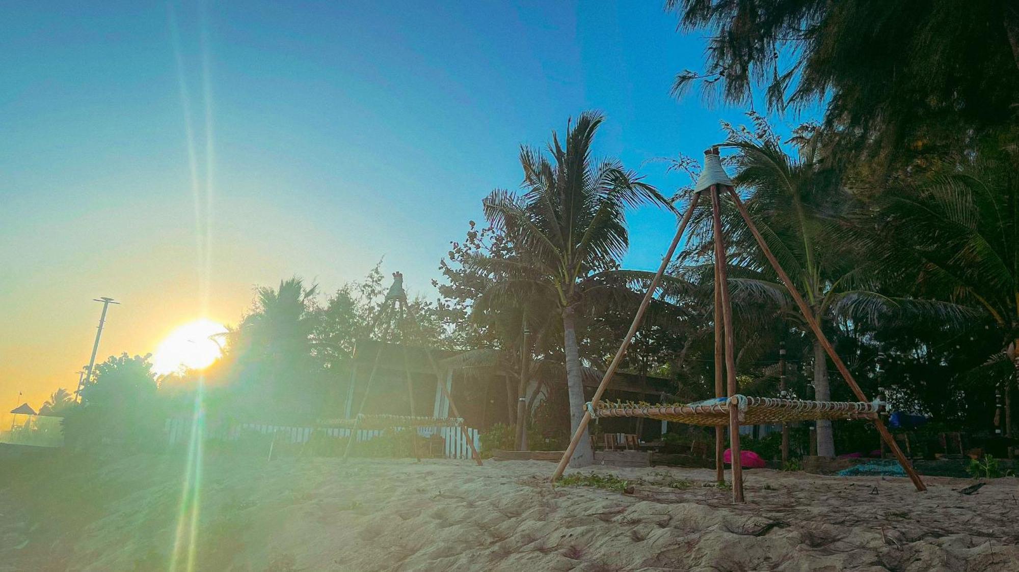 Long Hai Channel Beach Resort Exterior photo